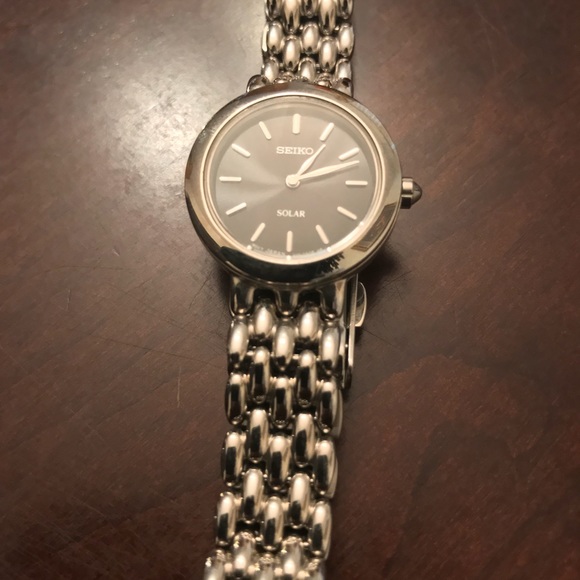 Women’s seiko solar watch - Picture 1 of 2
